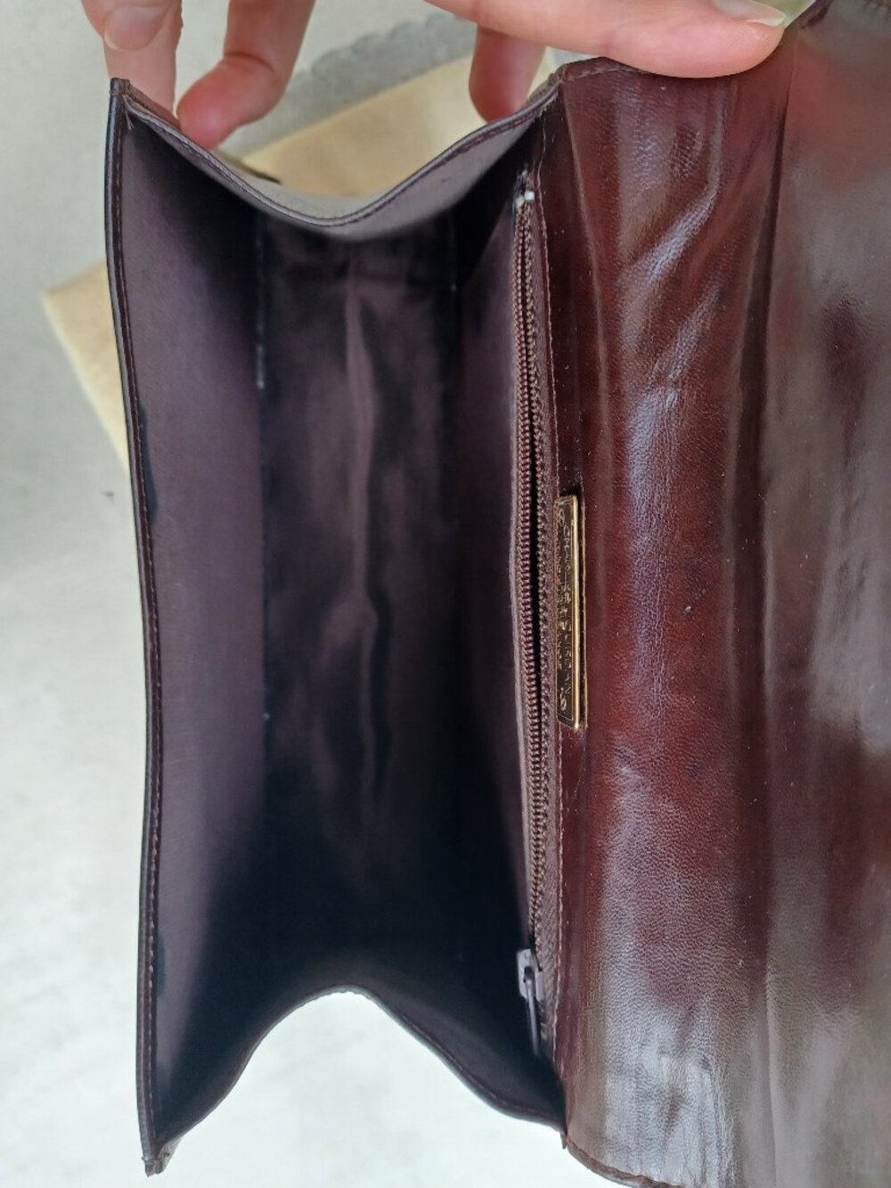 Vintage Charles Jourdan Cross-Body Bag Brown Leather Shoulder Handbag 1970/80s - Picture 10 of 14